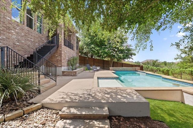 8804 Flycatcher CT, Austin, TX 78738