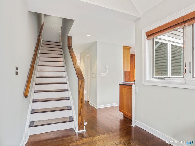 453 East Putnam Avenue 4B, Greenwich, CT 06807