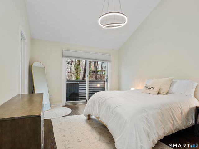 453 East Putnam Avenue 4B, Greenwich, CT 06807