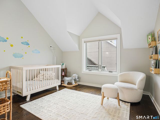 453 East Putnam Avenue 4B, Greenwich, CT 06807