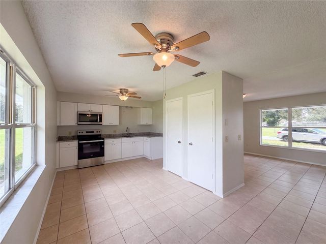1262 PADGETT CIRCLE, Lady Lake, FL 32159