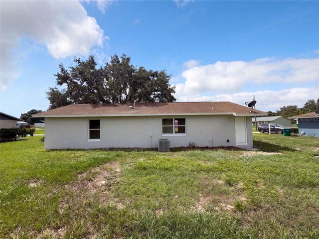1262 PADGETT CIRCLE, Lady Lake, FL 32159