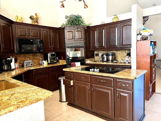 5775 Reynolds Road, Lake Worth, FL 33449