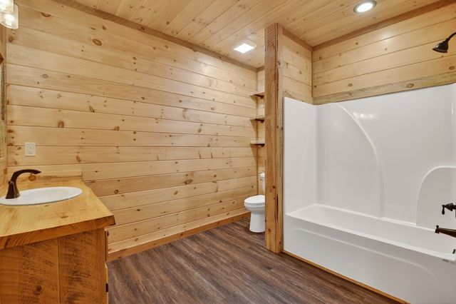 17 Dial Mountain Drive, Blue Ridge, GA 30513