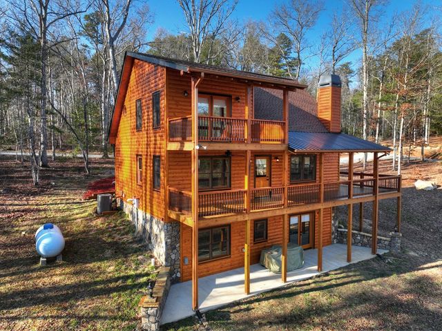 17 Dial Mountain Drive, Blue Ridge, GA 30513