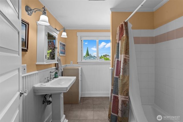 3919 N 9th Street, Tacoma, WA 98406