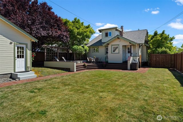 3919 N 9th Street, Tacoma, WA 98406