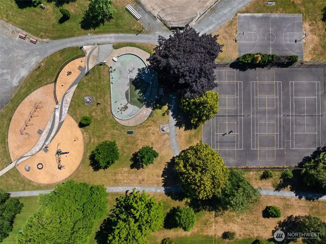 3919 N 9th Street, Tacoma, WA 98406