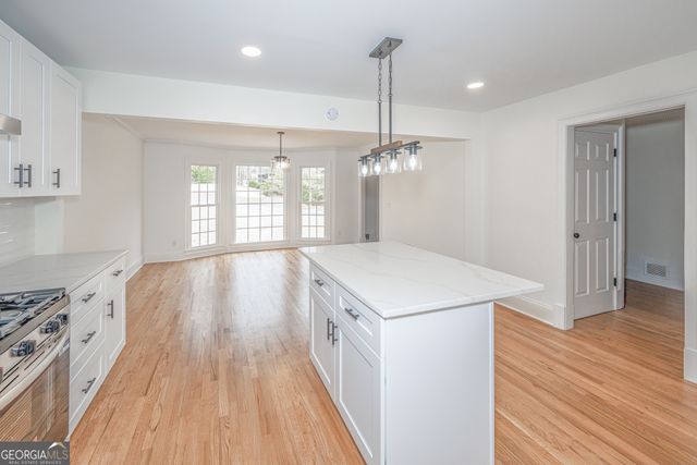 3821 Oxford Way E, Marietta, GA 30062