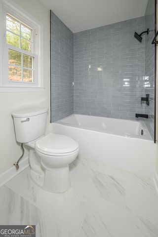 3821 Oxford Way E, Marietta, GA 30062