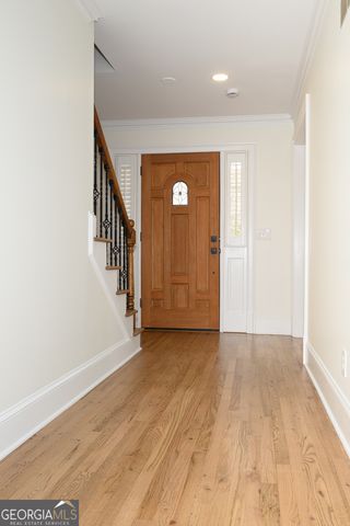 3821 Oxford Way E, Marietta, GA 30062