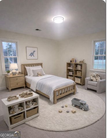 3821 Oxford Way E, Marietta, GA 30062