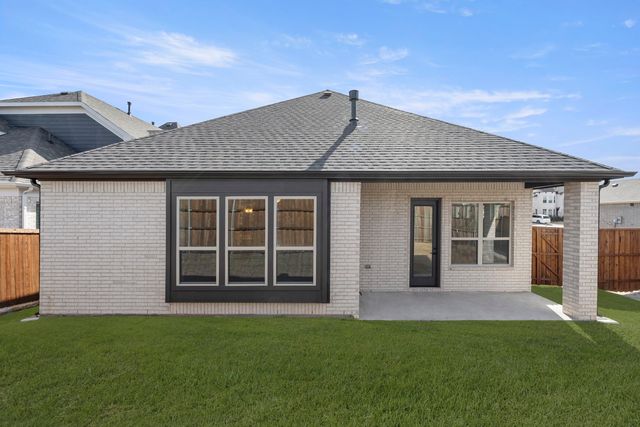 8505 Watersway Drive, Rowlett, TX 75088