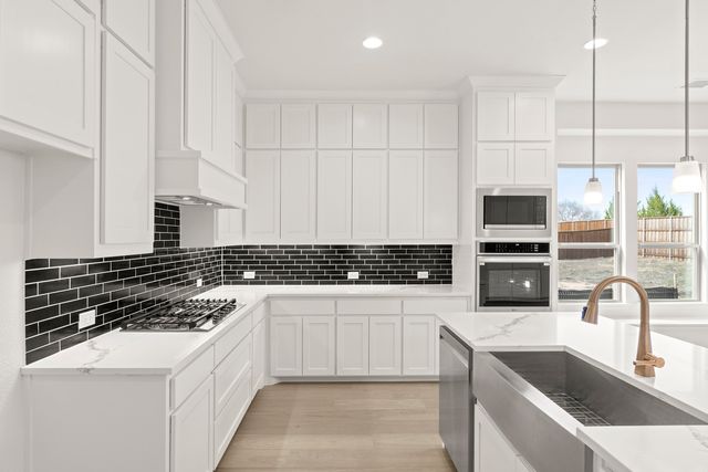 8505 Watersway Drive, Rowlett, TX 75088