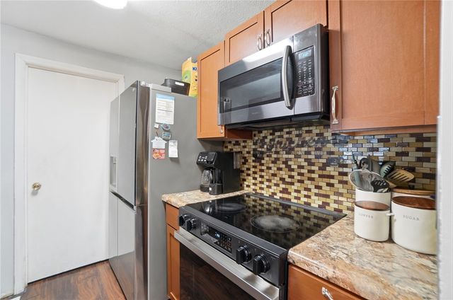 6375 Greenfield Way, Huber Heights, OH 45424