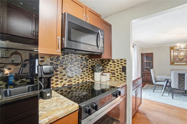 6375 Greenfield Way, Huber Heights, OH 45424