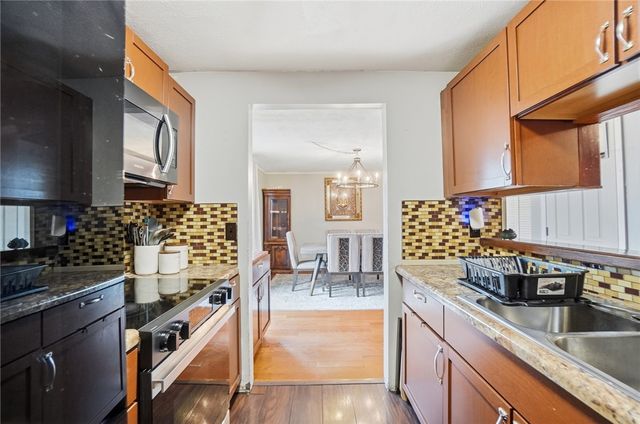 6375 Greenfield Way, Huber Heights, OH 45424