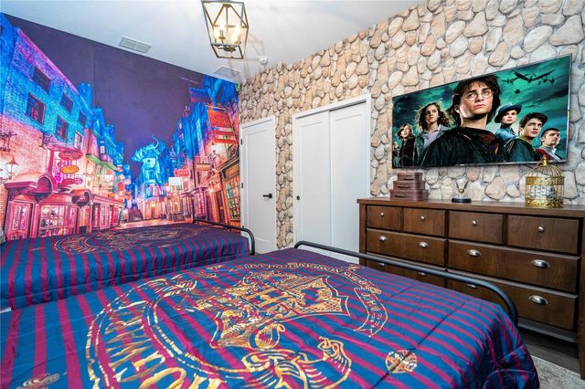 9070 HAYMAN LANE, Kissimmee, FL 34747