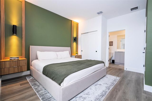 9070 HAYMAN LANE, Kissimmee, FL 34747