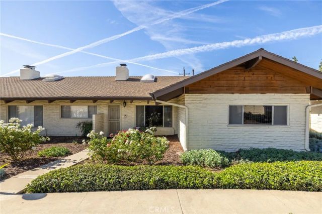 5118 Lakeview 4, Yorba Linda, CA 92886