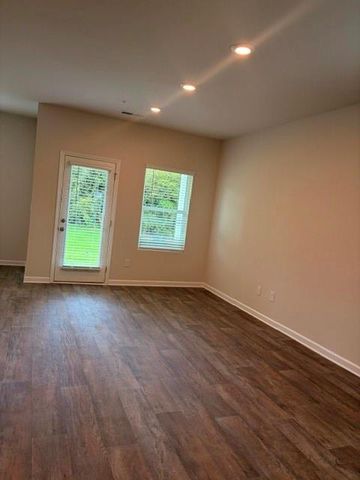 8333 Columbia Court, Palmetto, GA 30268