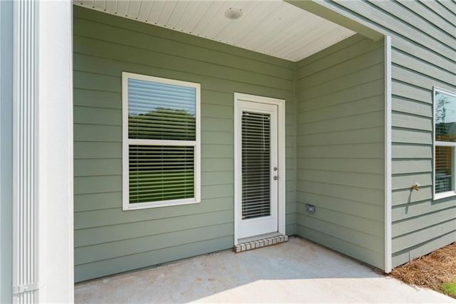 8333 Columbia Court, Palmetto, GA 30268