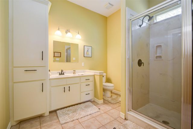 108 Buffalo Trail, Lake Jackson, TX 77566