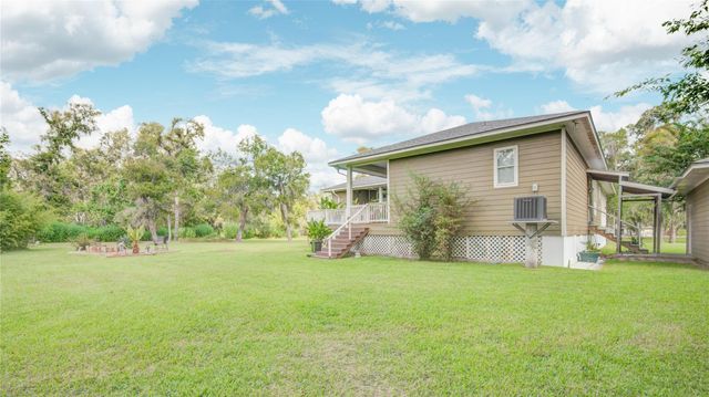 108 Buffalo Trail, Lake Jackson, TX 77566