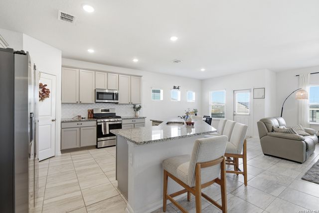 243 Hunters Brook, San Antonio, TX 78253