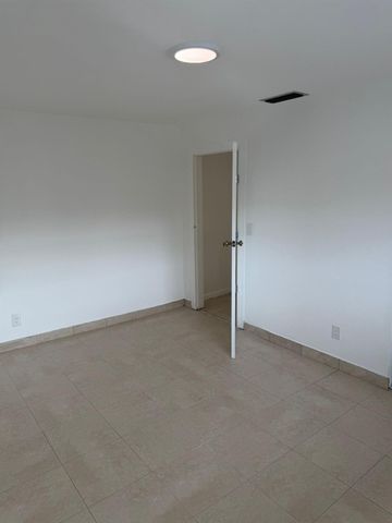 4524 SW 54th Street 603-W, Dania Beach, FL 33314