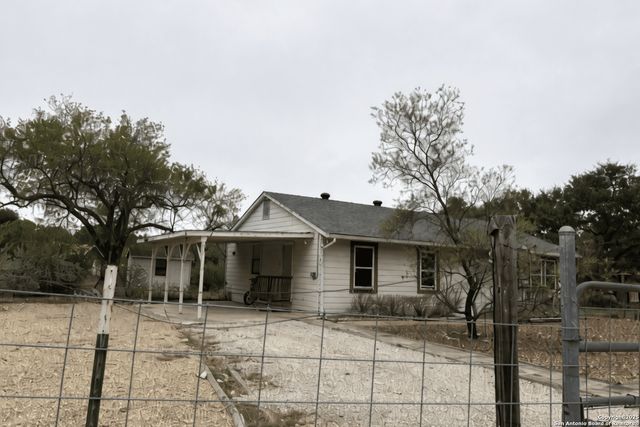 1635 Lakeview, Canyon Lake, TX 78133