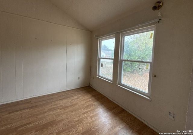 1635 Lakeview, Canyon Lake, TX 78133