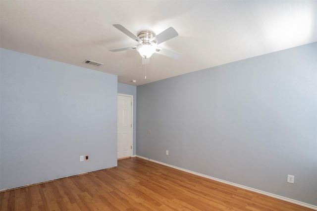 1304 Knippa CV, Hutto, TX 78634