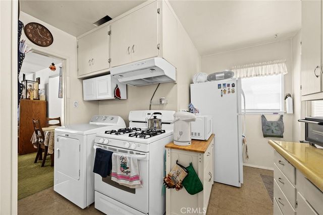 1314 W 1st Street, Monterey Park, CA 91754