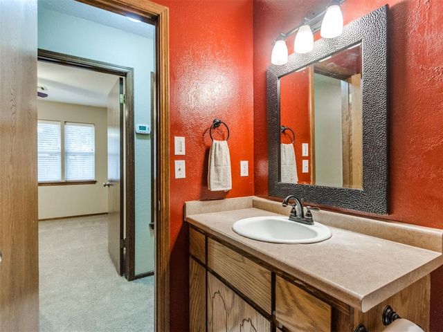 805 Bass Court, Norman, OK 73072