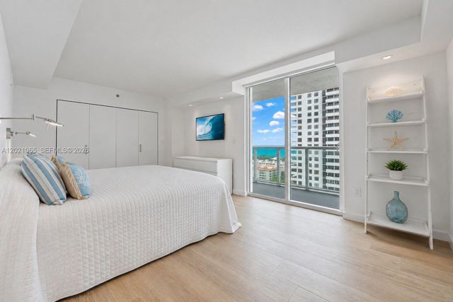 2457 Collins Ave 1703, Miami Beach, FL 33140
