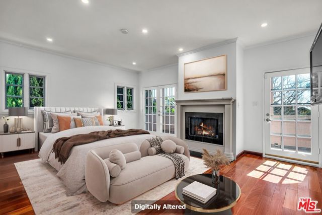 10810 Rochester Avenue, Los Angeles, CA 90024