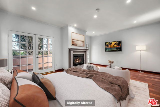 10810 Rochester Avenue, Los Angeles, CA 90024