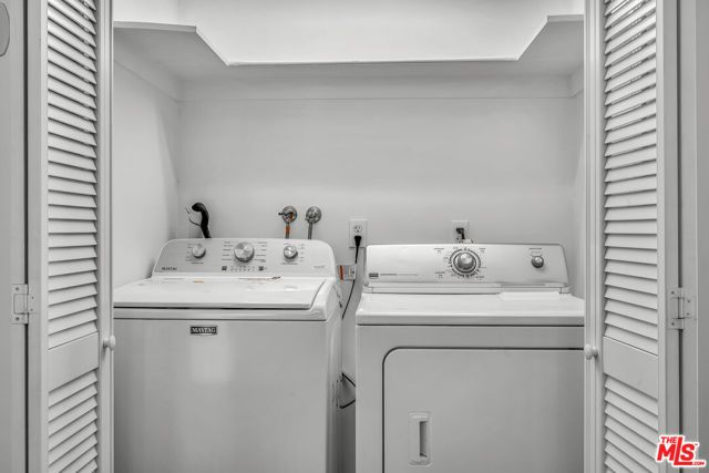 10810 Rochester Avenue, Los Angeles, CA 90024