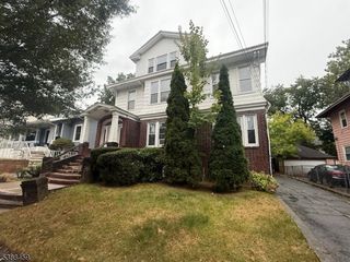 52 Lehigh Ave, Newark City, NJ 07112