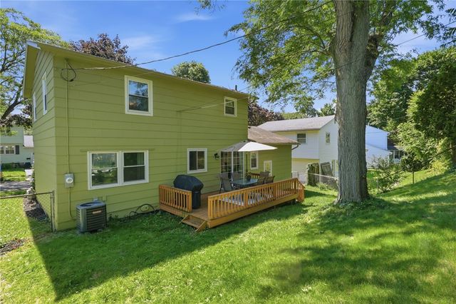 77 Drexmore Road, Rochester, NY 14610