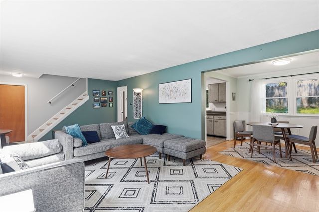 77 Drexmore Road, Rochester, NY 14610