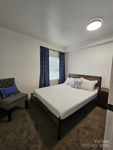 4109 S Tryon Street, Charlotte, NC 28217