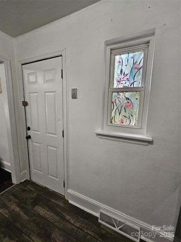 4109 S Tryon Street, Charlotte, NC 28217