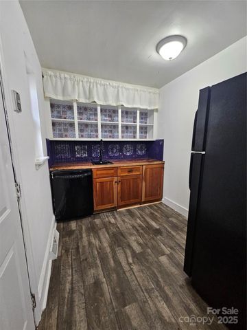 4109 S Tryon Street, Charlotte, NC 28217