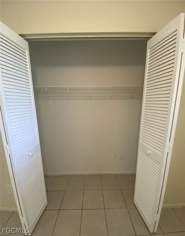 621 SW 3rd ST, Cape Coral, FL 33991