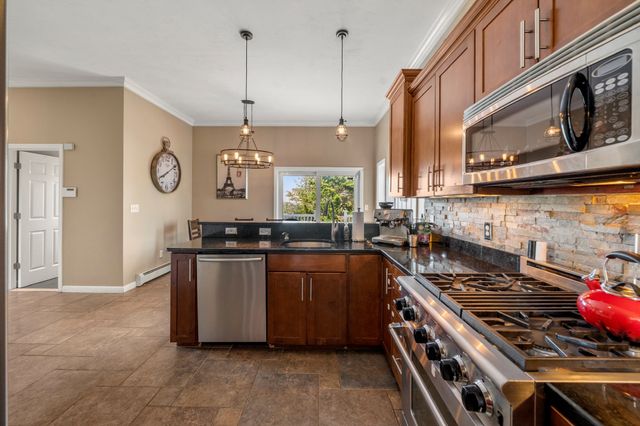 11 Kevin Avenue, Plymouth, MA 02360