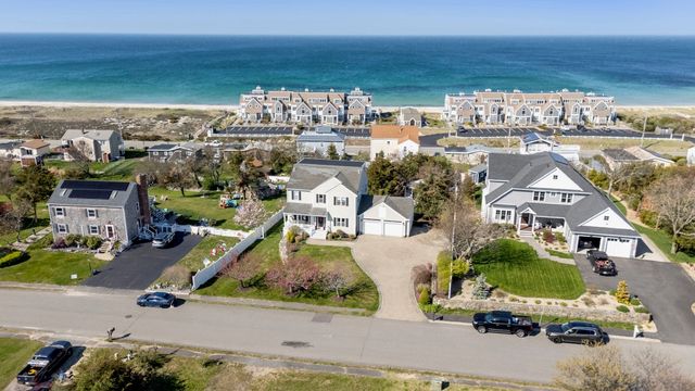 11 Kevin Avenue, Plymouth, MA 02360