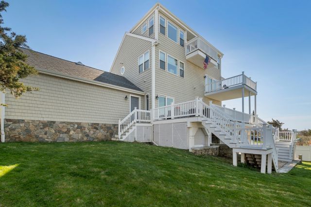 11 Kevin Avenue, Plymouth, MA 02360