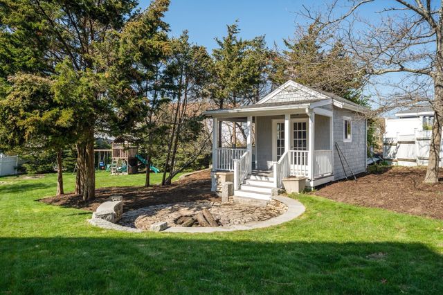 11 Kevin Avenue, Plymouth, MA 02360